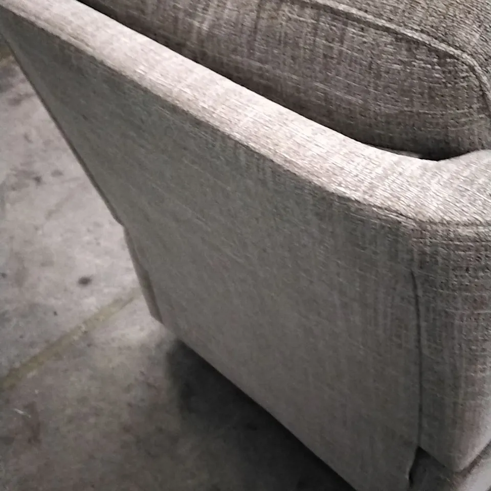 QUALITY BRITISH DESIGNED & MANUFACTURED G PLAN KINGSBURY POWER RECLINER ARMCHAIR HASCOMBE SAND FABRIC