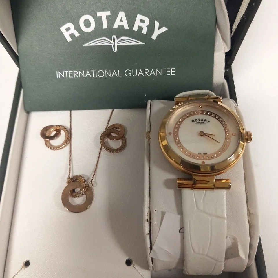 BOXED ROTARY WATCH AND JEWELLERY SET 
