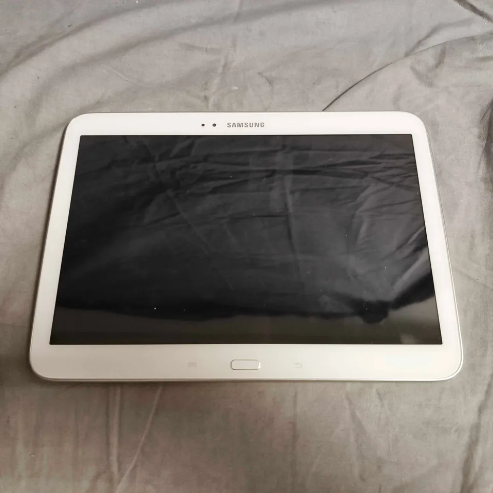 SAMSUNG GALAXY TAB 3