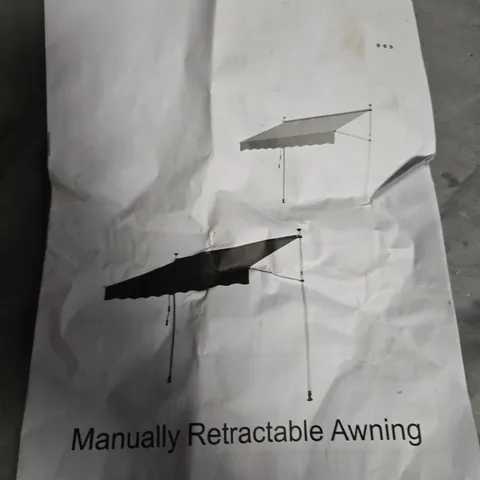 BOXED MANUALLY RETRACTABLE AWNING