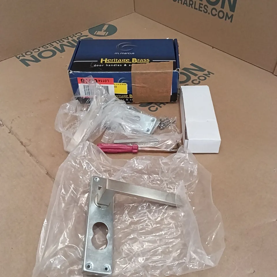 BOXED HERITAGE BRASS DOOR HANDLES - SILVER (1 BOX) 