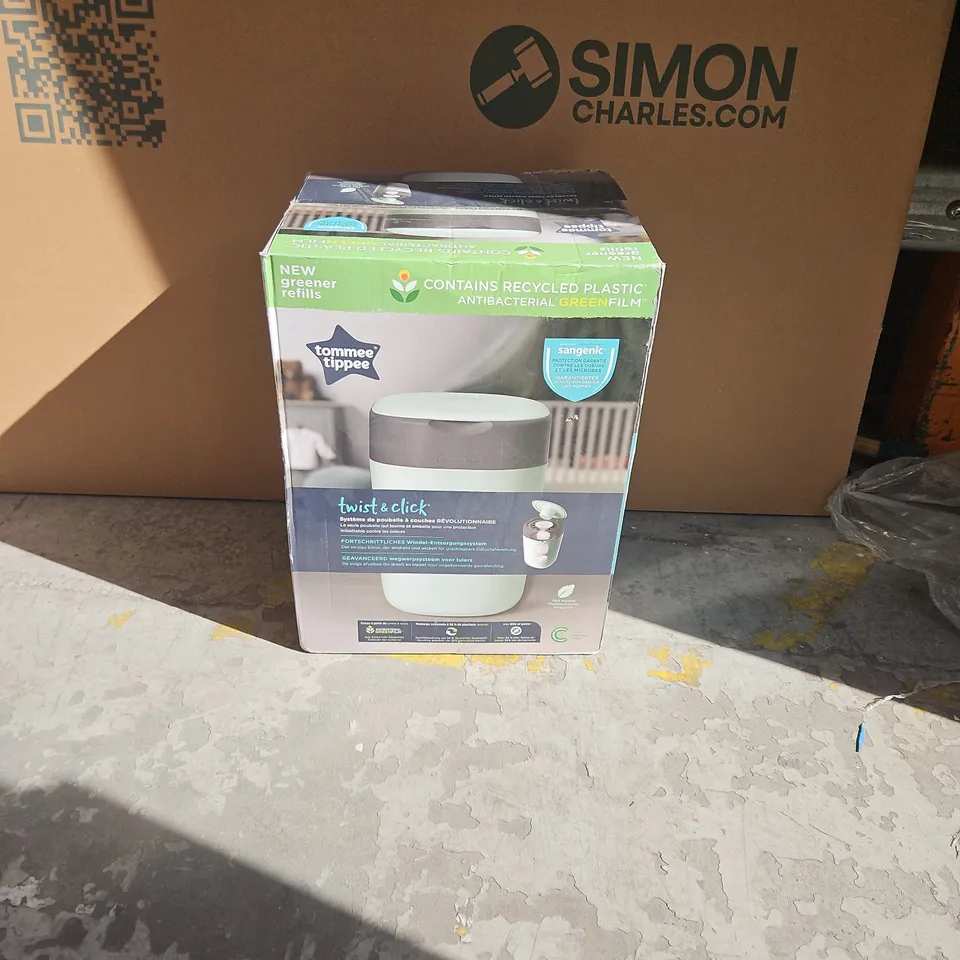 TOMMEE TIPPEE TWIST AND CLICK 