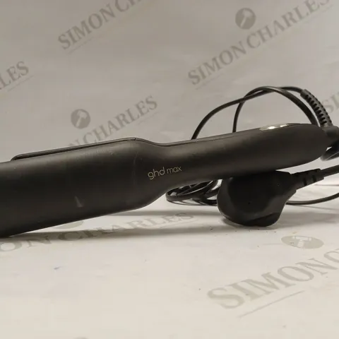 GHD MAX PROFESSIONAL HAIR STRAIGHTENER