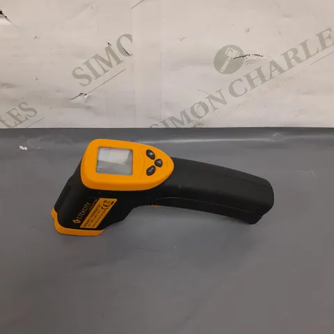 BOXED LASERGRIP 774 INFRARED THERMOMETER