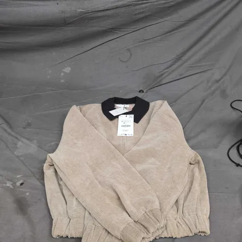 ZARA JACKET WITH BLACK COLLAR – BEIGE - SIZE S