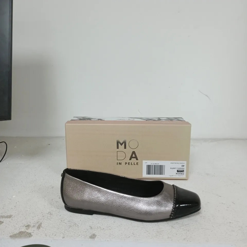 MODA IN PELLE WOMEN'S METALLIC GREY LEATHER FLATS – BLACK PATENT TOE, BOXED EU SIZE 40