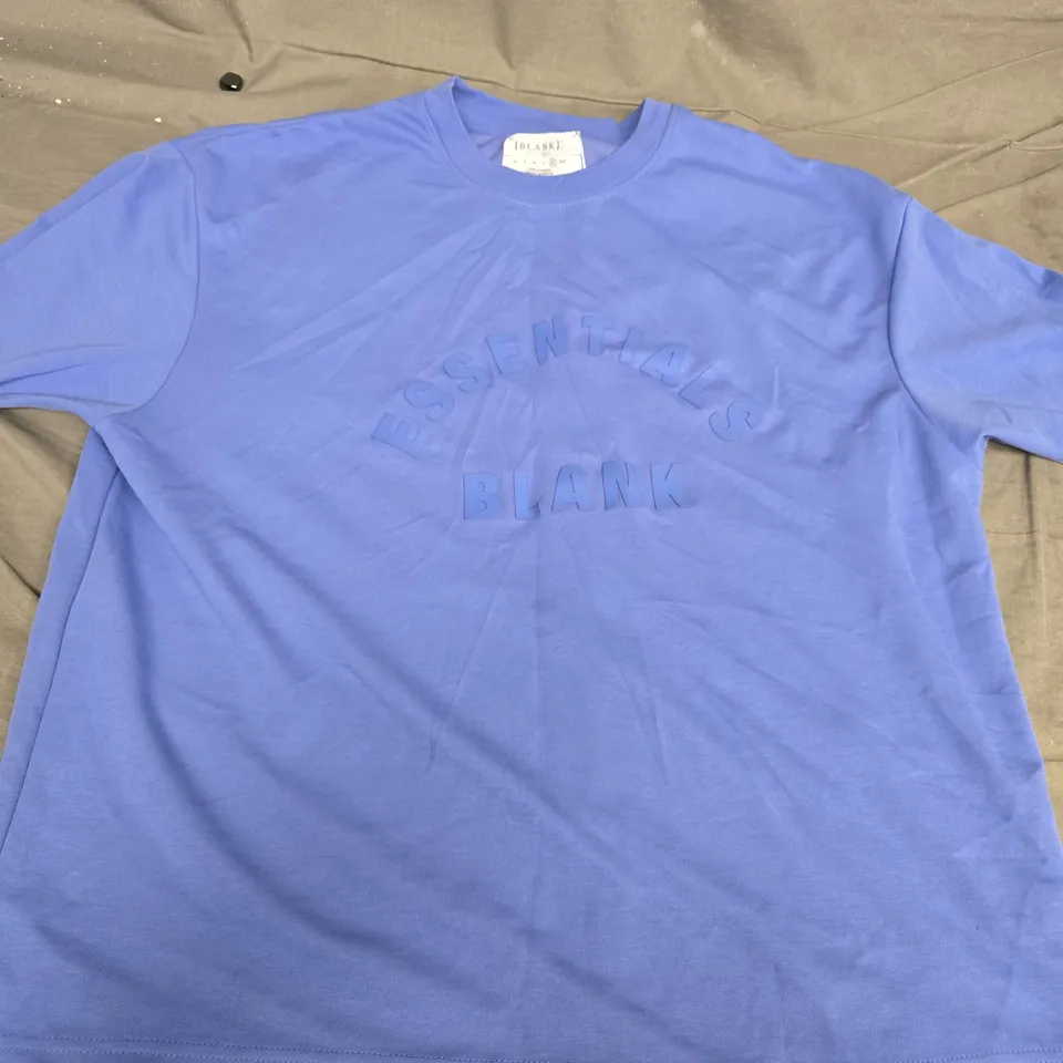BLANK ESSENTIALS T-SHIRT – BLUE – XL