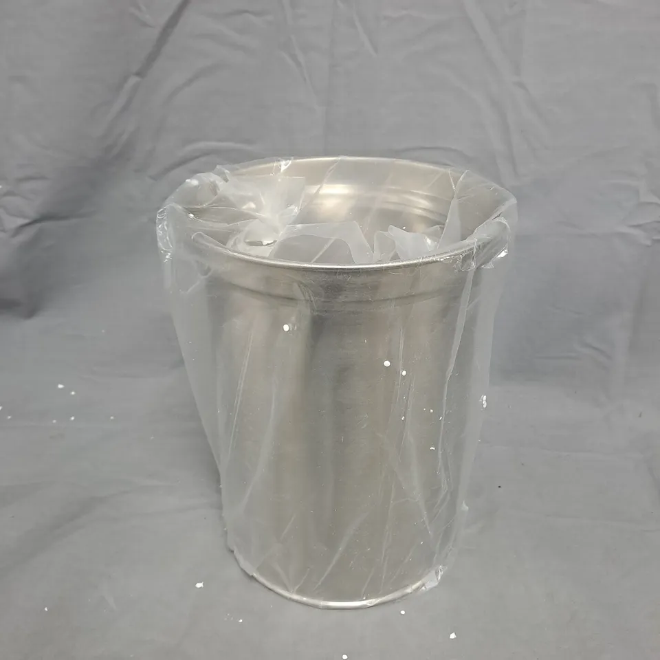STAINLESS STEEL WASTE BIN 
