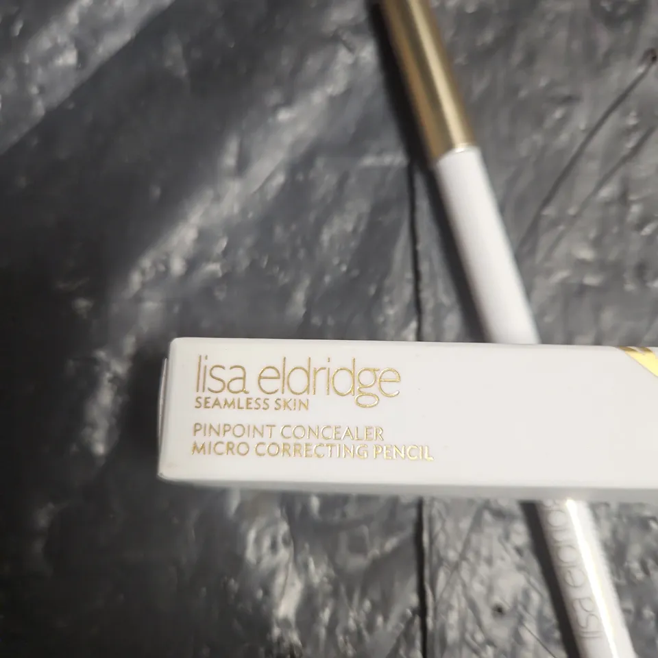 Lisa Eldridge Seamless Skin Pinpoint Concealer Micro Correcting Pencil - shade 2