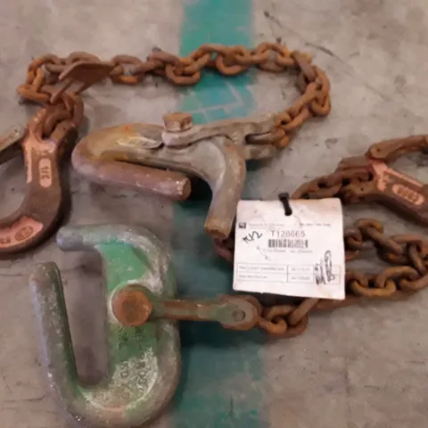 PAIR OF E-CLIP DROPPER CHAINS / FLEETED