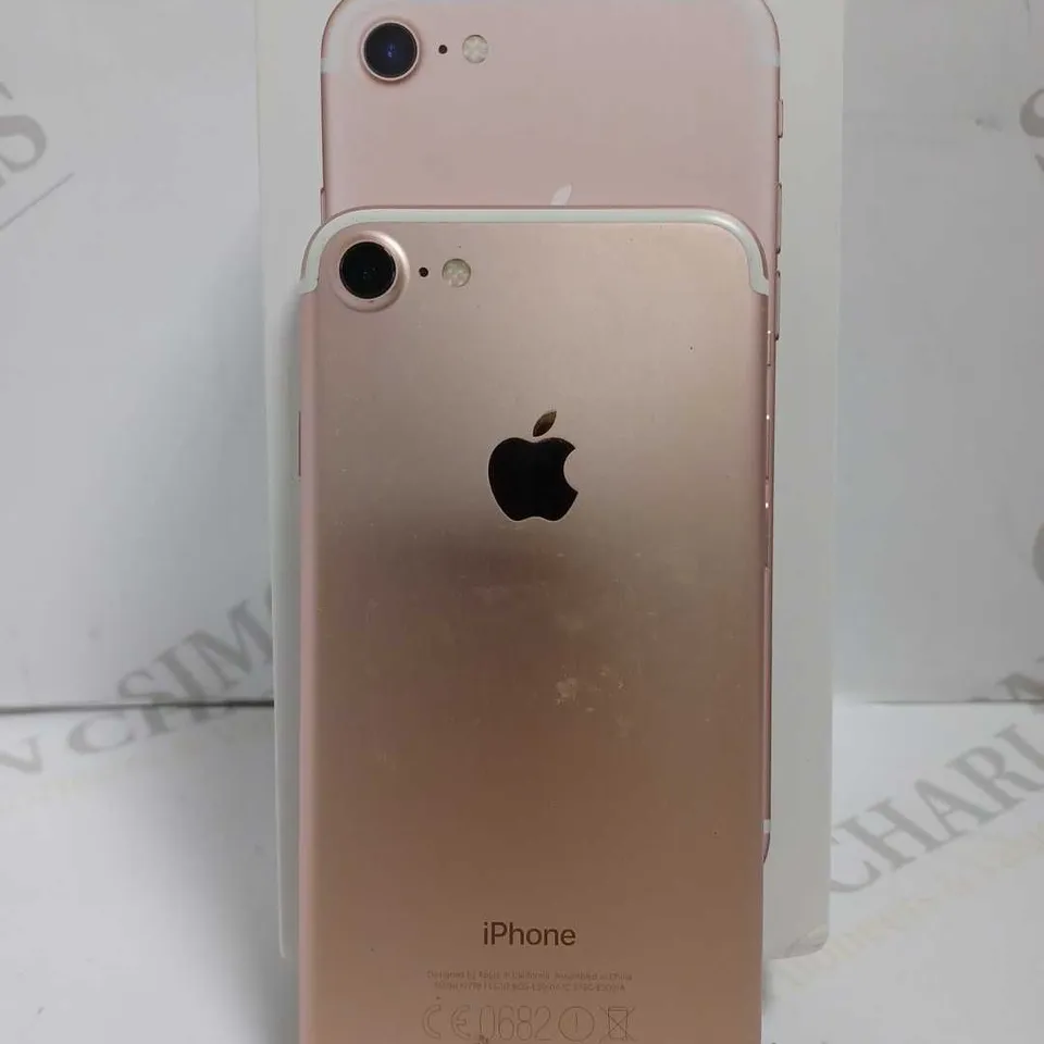 APPLE IPHONE 7 - ROSE GOLD (ICLOUD LOCKED)