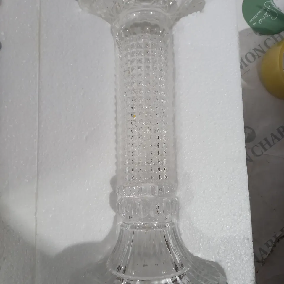 BOXED JULIAN MACDONALD PRE LIT GLASS LIGHT