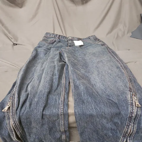 ZARA WOMEN’S DENIM JEANS – UK 12 (EU 40) – MID-BLUE, ZIPPOCKETS