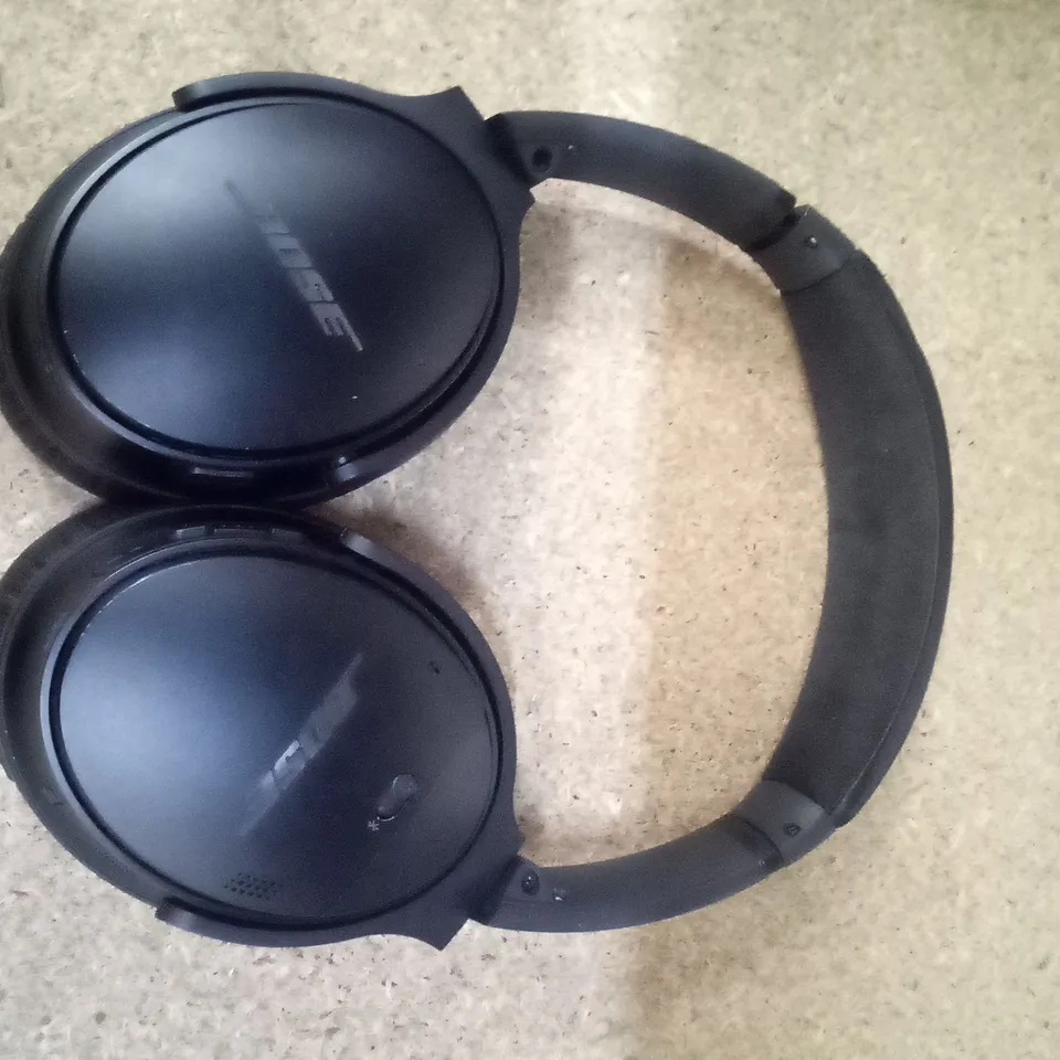 BOSE QUIETCOMFORT 35 2 - NOISE CANCELLING HEADPHONES 