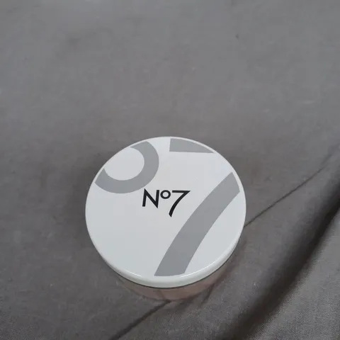NO7 FLAWLESS FINISHING LOOSE POWDER SHADE FAIR 20G
