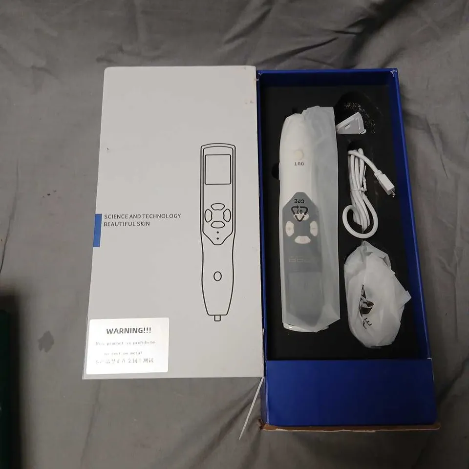 SKIN CARE DEVICE WAND – BOXED BEAUTY TECHNOLOGY 