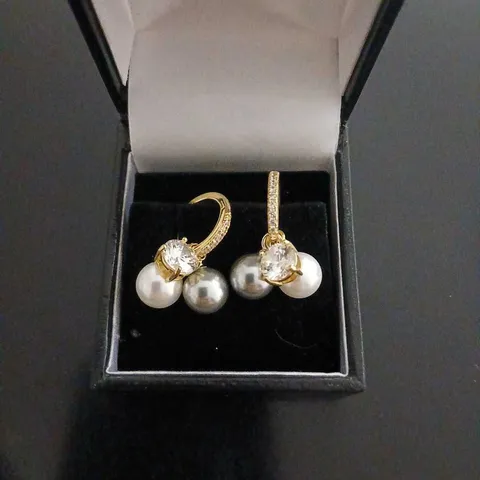 DIAMONIQUE SHL PEARL HOOP EARRINGS WHITE/GREY RHODIUM PLATED