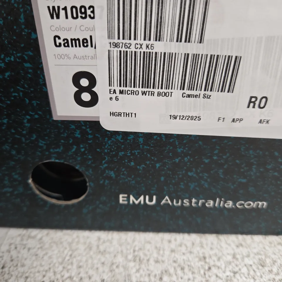 UK 8 EMU AUSTRALIA STINGER CAMEL BOOTS – WOMEN'S, BOXED
