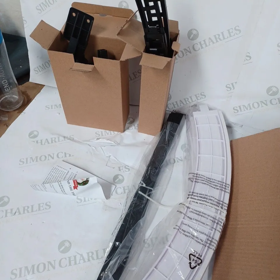 MR CHRISTMAS TRAIN AROUND THE TREE