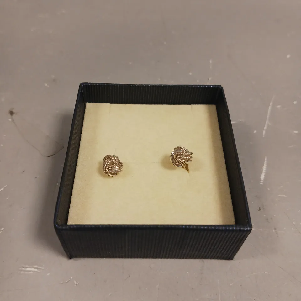 SHIPTON & CO SILVER KNOT EARRINGS