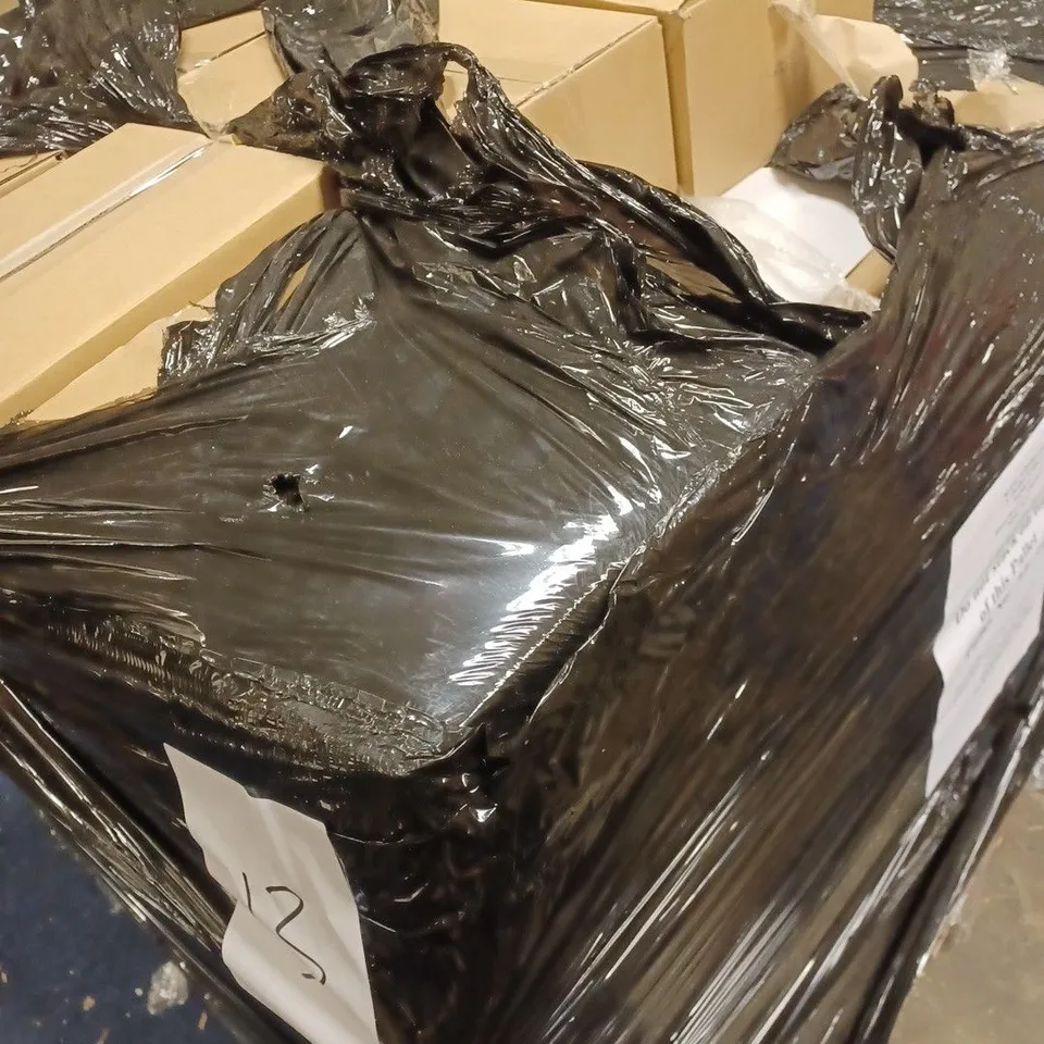 PALLET OF APPROX 6000 PACKS OF MILD GINGER BISCUITS - COLLECTION ONLY