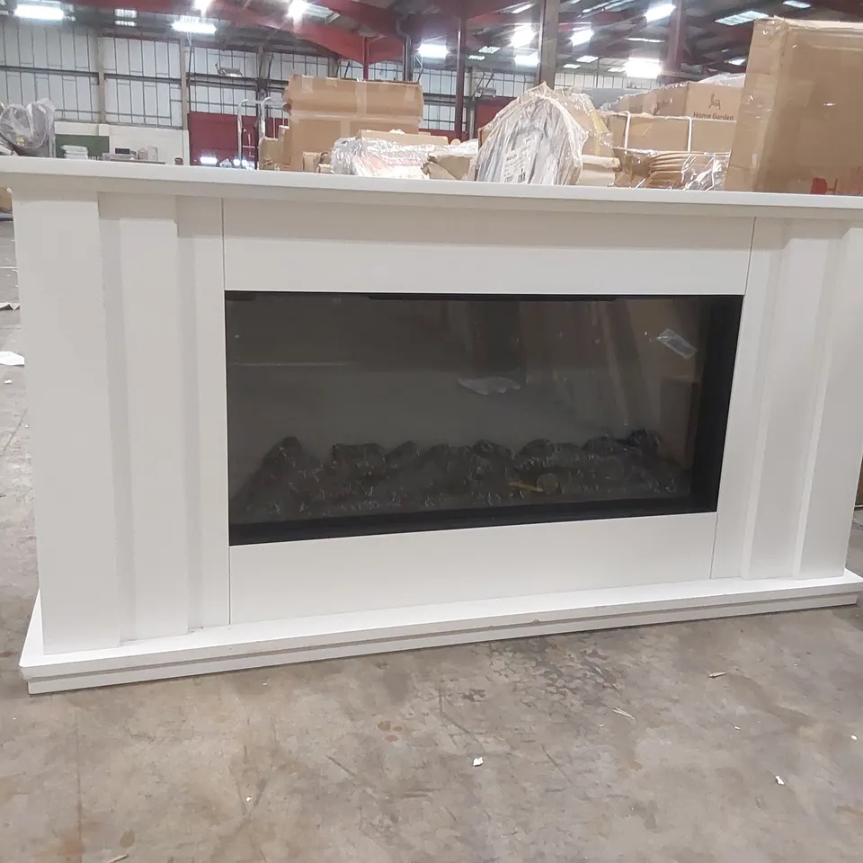 KESGRAVE 144.1CM W ELECTRIC FIRE