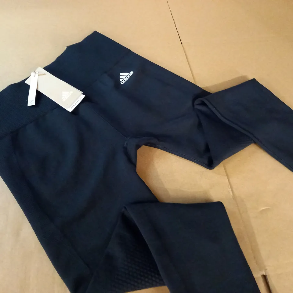 ADIDAS 7/8 TRAINING TIGHTS - UK M