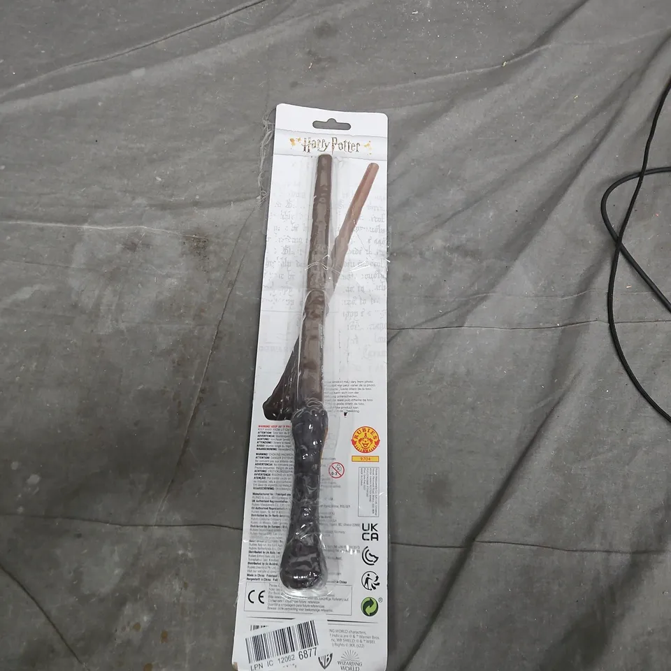 HARRY POTTER WAND – PACK TOY WAND (WIZARDING WORLD)