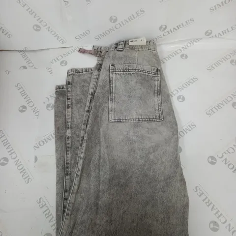 PULL AND BEAR DENIM JEANS SIZE UNSPECIFIED