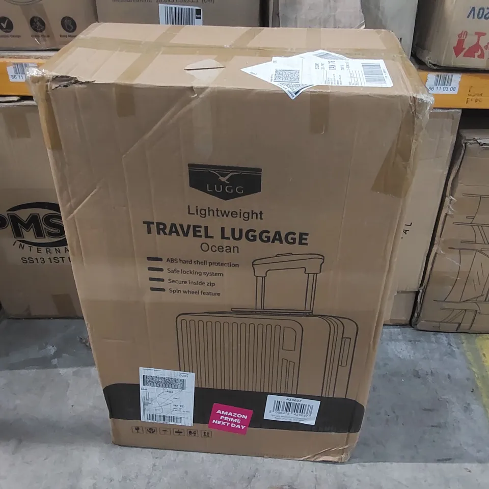 BOXED LUGG LIGHTWEIGHT TRAVEL SUITCASE - OCEAN