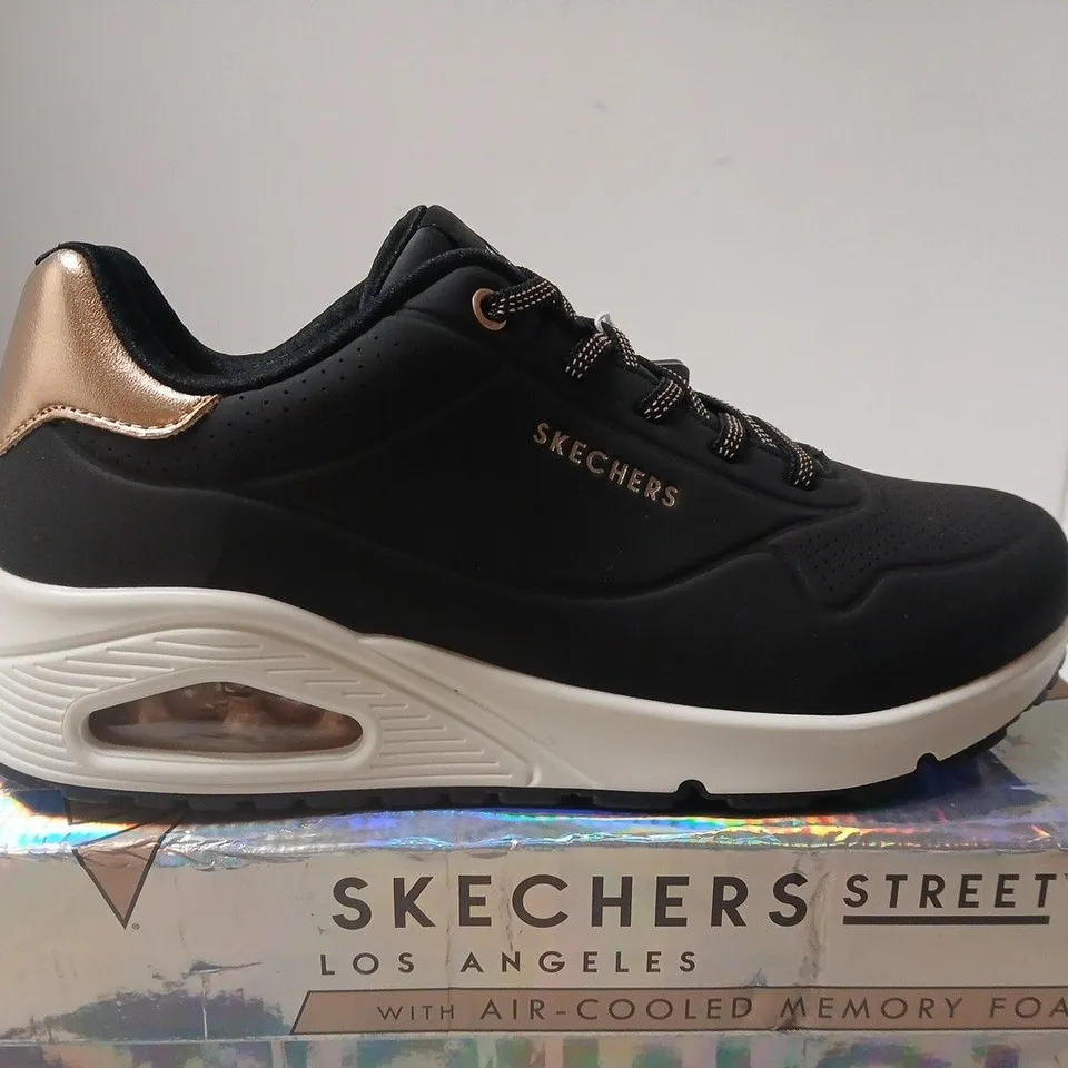 BOXED PAIR OF SKECHERS STREET LOS ANGELES WOMEN'S SNEAKERS – BLACK (UK 6)