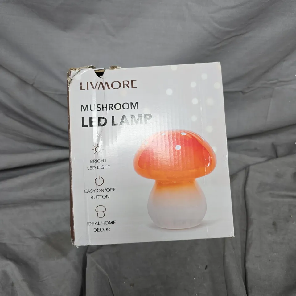 LIVMORE MUSHROOM LED LAMP – BOXED
