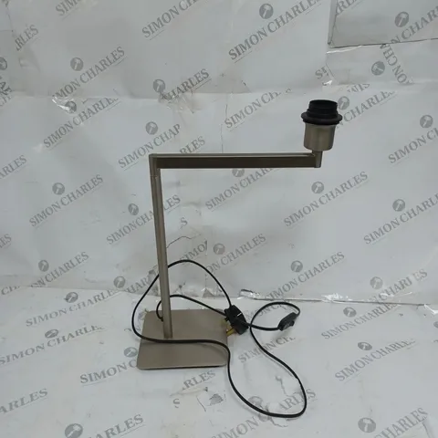 METAL LAMP BASE BOXED