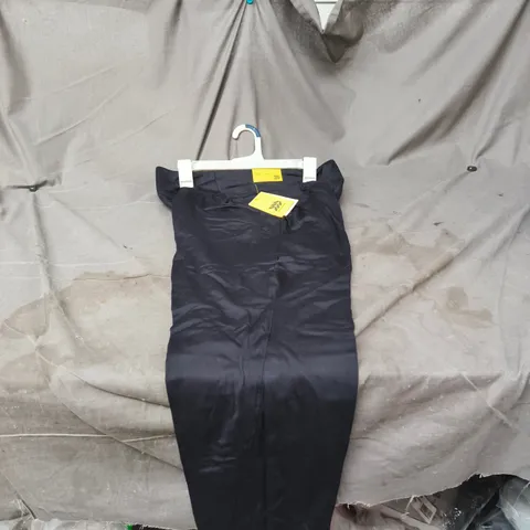 2 X ALL IN MOTION MID RISE JOGGERS BLACK SIZE LARGE WITH TAGS