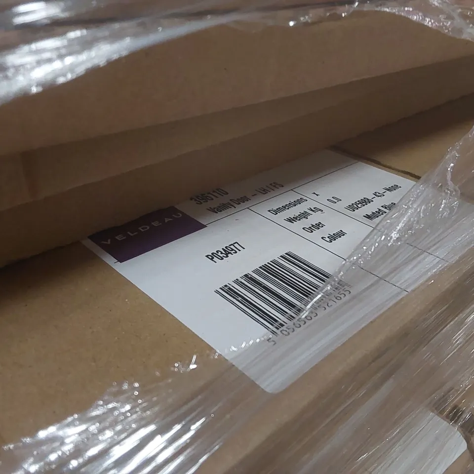 PALLET CONTAINING A LARGE QUANTITY OF ASSORTED BATHROOM FURNITURE PARTS INCLUDING: CALYPSO BASE CARCASSES, VANITY PANELS ECT