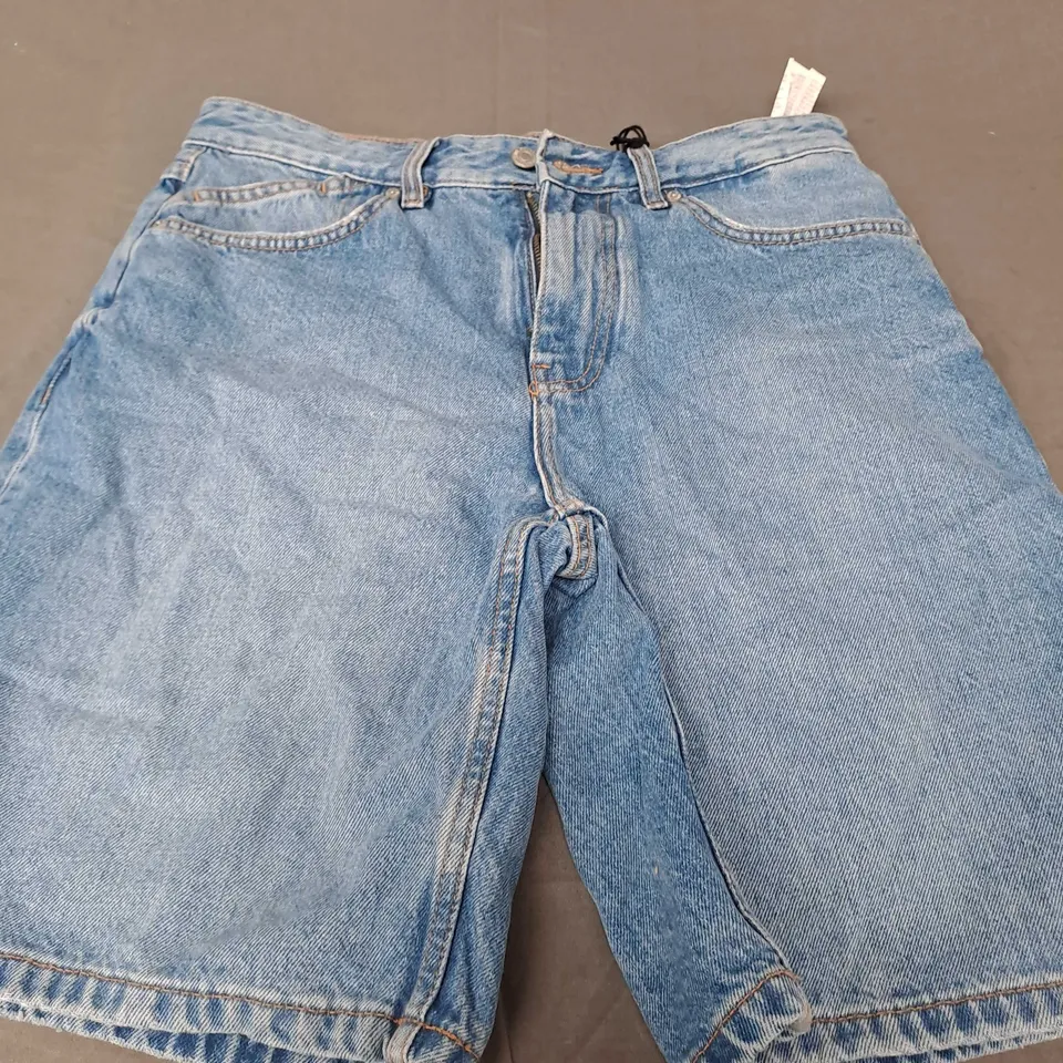 PULL & BEAR STANDARD JEAN SHORTS - EUR 38