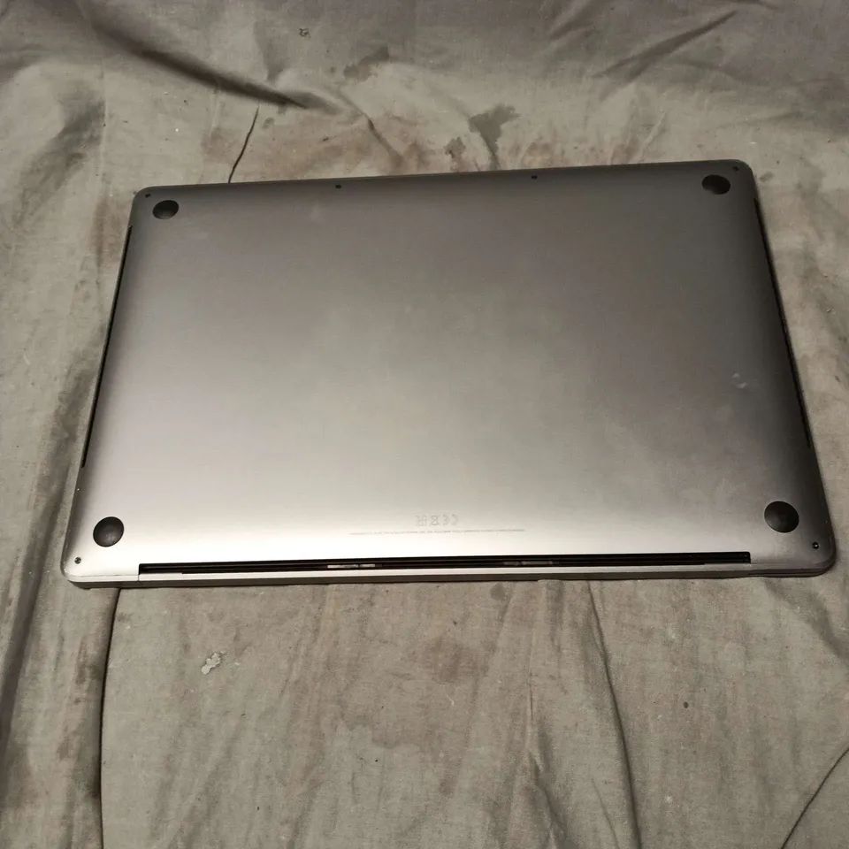 APPLE MACBOOK PRO 16 INCH 1TB M2 LAPTOP IN BOX