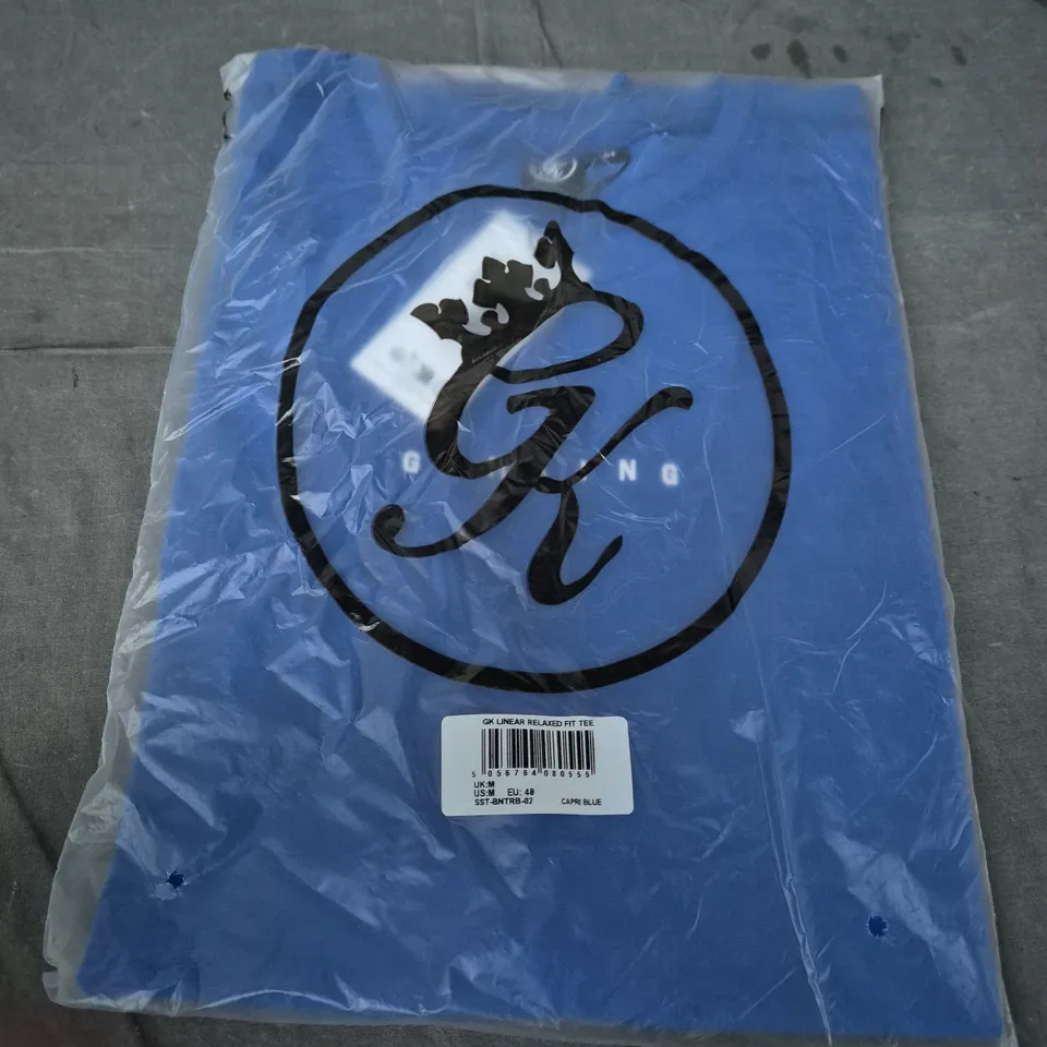 GK LINEAR RELAXED FIT TEE – CAPRI BLUE, UK M (US M, EU 48) – SEALED
