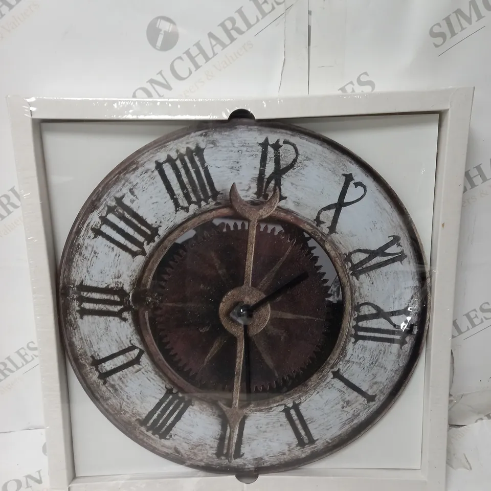 CUADROS LIFESTYLE CLASSIC WALL CLOCK - 30CM