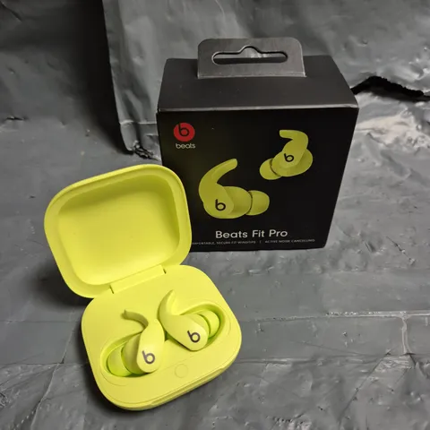 BOXED BEATS FIT PRO WIRELESS EARBUDS IN YELLOW 