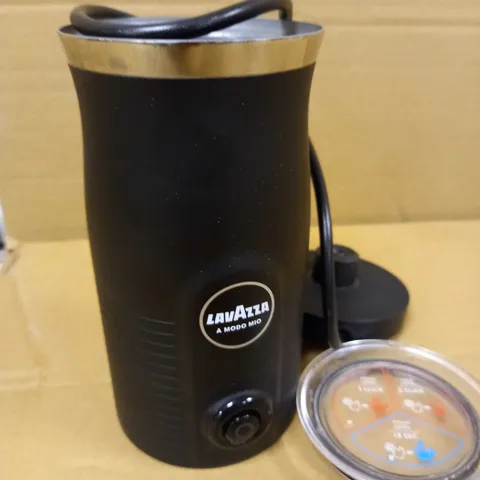 LAVAZZA A MODO MIO MILK EASY FROTHER