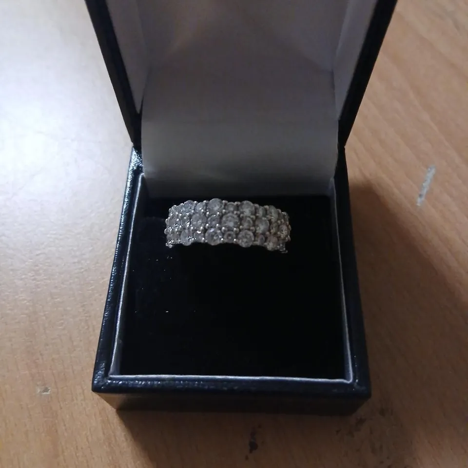 OUTLET FIRE LIGHT 2CT LAB GROWN DIAMOND ETERNITY RING 9CT GOLD