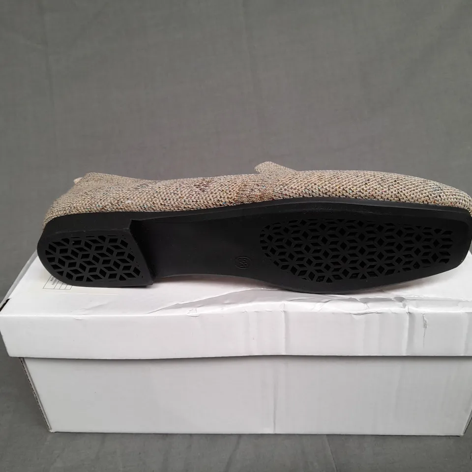 BOXED PAIR OF DESIGNER SLIP ON PUMPS RAINBOW GLITTER SIZE 38