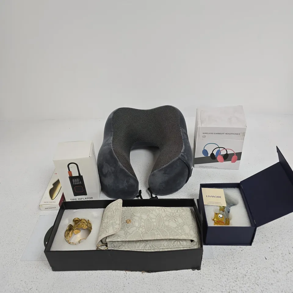 BOX OF APPROXIMATELY 10 ASSORTED ITEMS INCLUDING A NECK PILLOW, A COMFORT BRA AND A LIVMORE EYE & FACE CRYOSCULPTOR