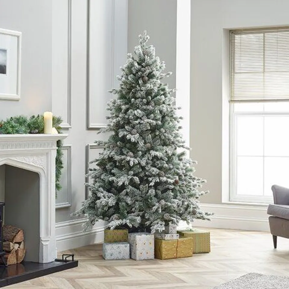 BOXED 5FT/150CM PREMIUM SNOWY GRAND FIR ARTIFICIAL CHRISTMAS TREE 