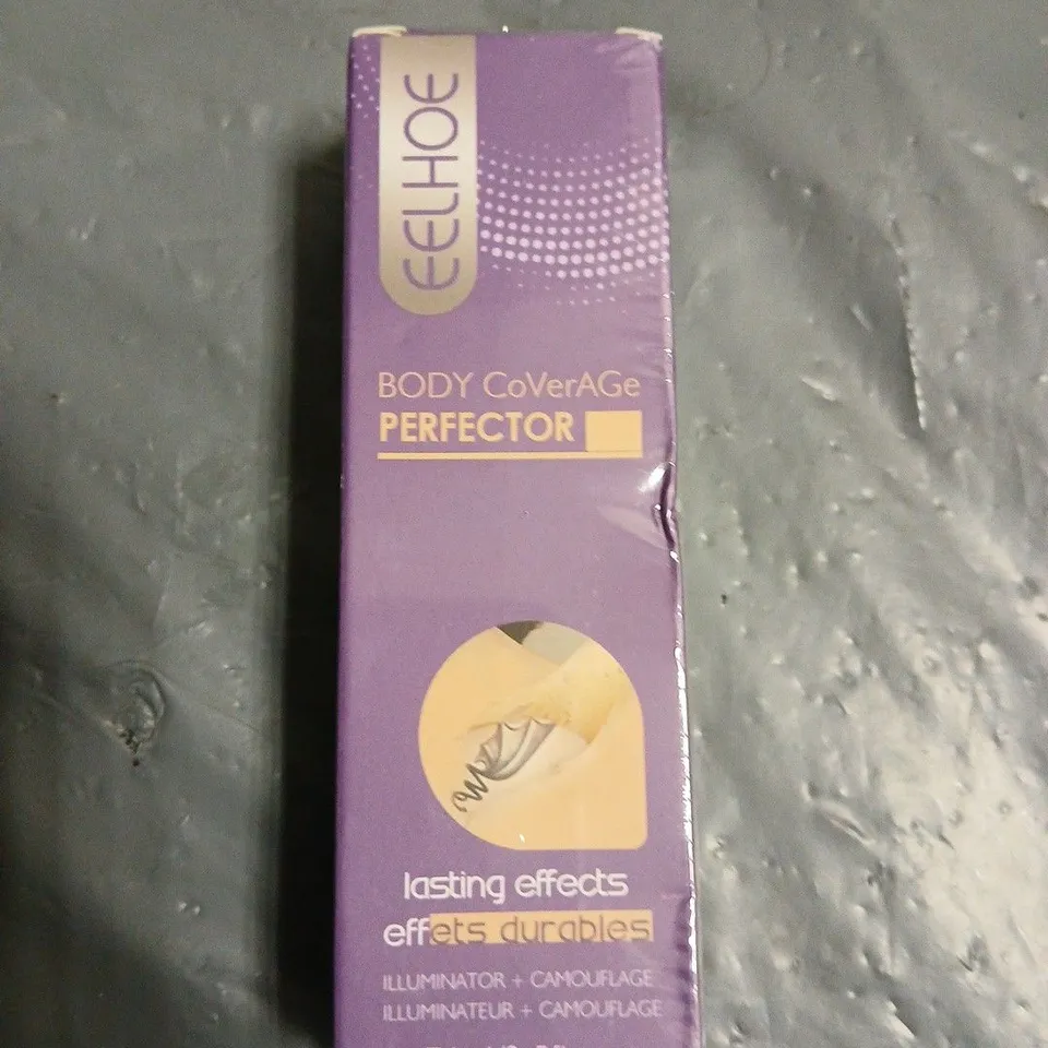 APPROXIMATELY 18 SEALED EELHOE BODY COVERAGE PERFECTOR - 74ML