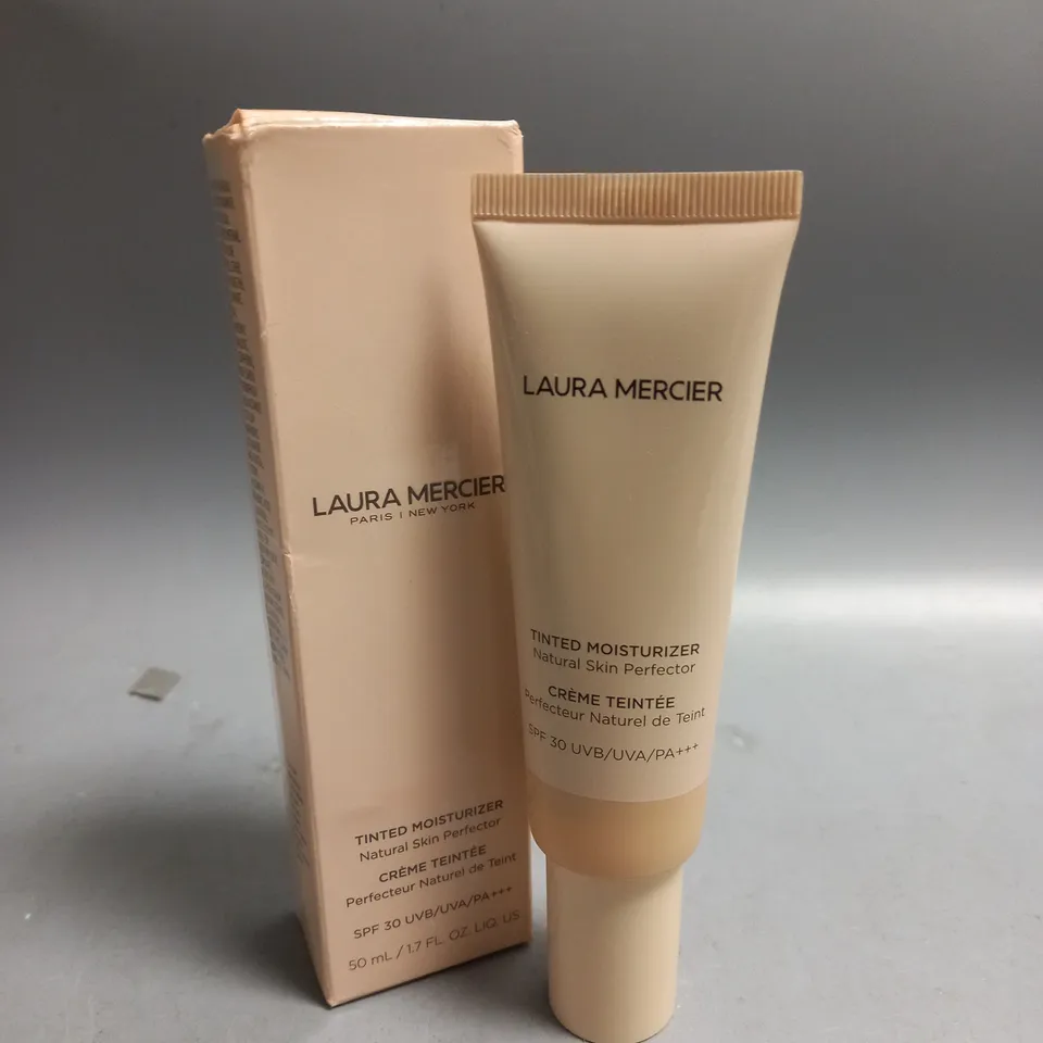 LAURA MERCIER TINTED MOISTURISER NATURAL 50ML
