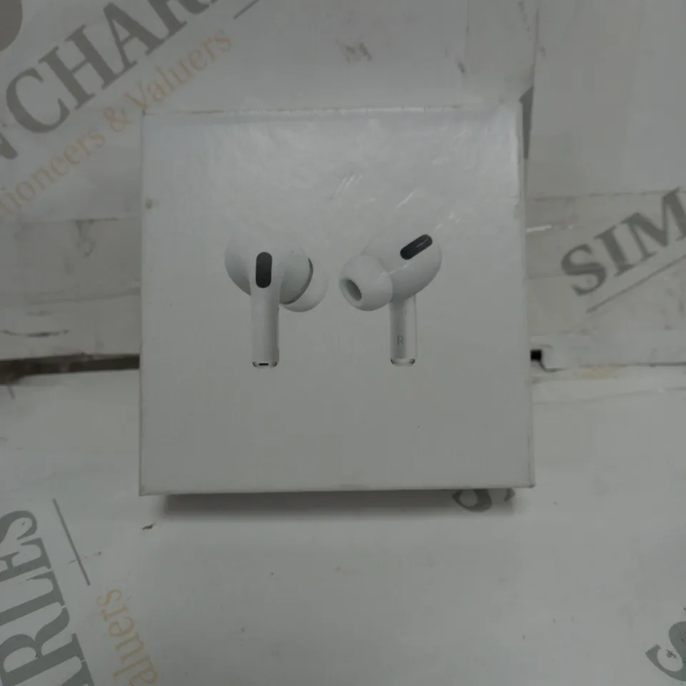 BOXED WIRELESS AIRPODS WITH CASE 