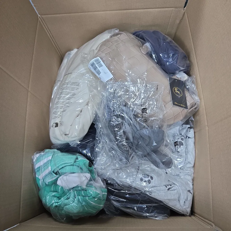 BOX OF APPROXIMATELY 18 ASSORTED CLOTHING ITEMS TO INCLUDE HANDBAG, SOCKS, BLOUSE ETC
