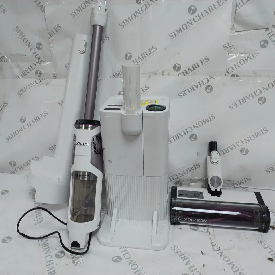 SHARK DETECT PRO 1.3L AUTO EMPTY VACUUM CLEANER IW3510UK